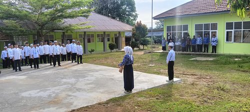 MTsN 3 Bungo Memperingati Hari Lahir Pancasila